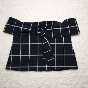 J.O.A. Los Angeles Off the Shoulder Top Size L